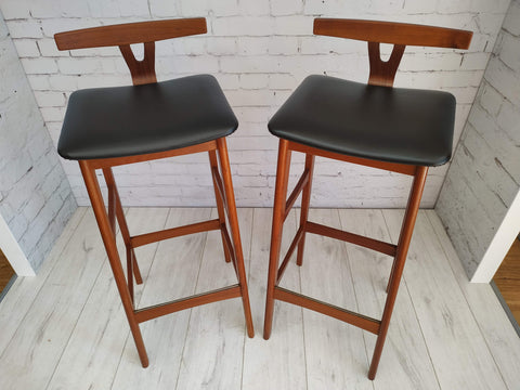 Chairs | Sofas | Chaise Longue