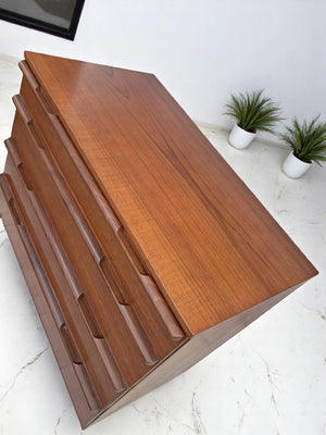 Mid Century Pair Avalon Chest of Drawers 4 Drawer Vintage Retro Teak Bedroom Unit 1960