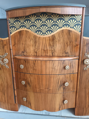 Mid Century Vintage Cocktail Cabinet / Drinks Cabinet - Art Deco Bar / Emanuel  Sideboard Home Bar Refurbished