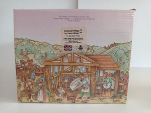 David Winter Cottage Cotswold Village Cottage  + Box + COA Vintage English Village Collection 1982