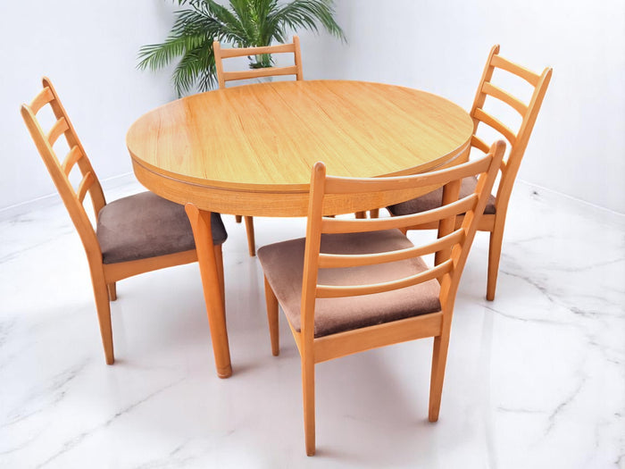 Vintage Mid Century Schreiber Dining Table Extending + 4 x Dining Chairs 1970