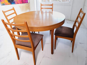 Vintage Mid Century Schreiber Dining Table Extending + 4 x Dining Chairs 1970