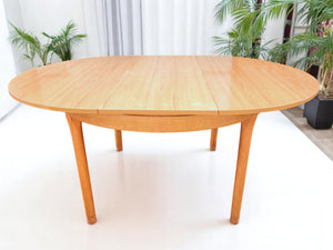 Vintage Mid Century Schreiber Dining Table Extending + 4 x Dining Chairs 1970