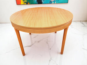 Vintage Mid Century Schreiber Dining Table Extending + 4 x Dining Chairs 1970