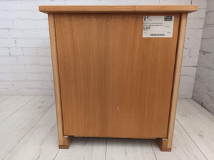 Vintage Country Style Bedside Cabinets  Solid Oak Drawers Bedside Tables