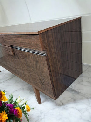 Vintage Mid Century Sideboard Cocktail Cabinet Drinks Wood Formica 1960 Beautility