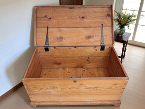 Victorian Pine Trunk Antique Chest Solid Pine LARGE Coffee Table Storage Box