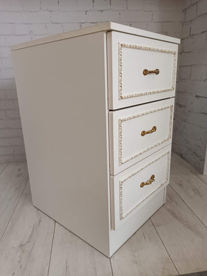 Vintage Bedroom Chest of Drawers Storage French Style White & Gold 1980's