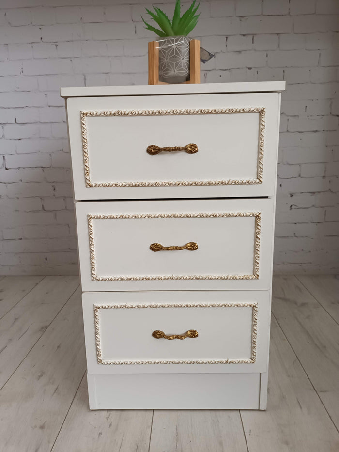 Vintage Bedroom Chest of Drawers Storage French Style White & Gold 1980's