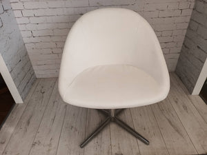 Mid Century Vintage Swivel Chair White Vintage Vinyl Chrome Base Retro Chair 1980